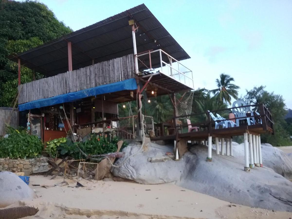 Hotel Bungkil Place Pulau Tioman Exterior foto